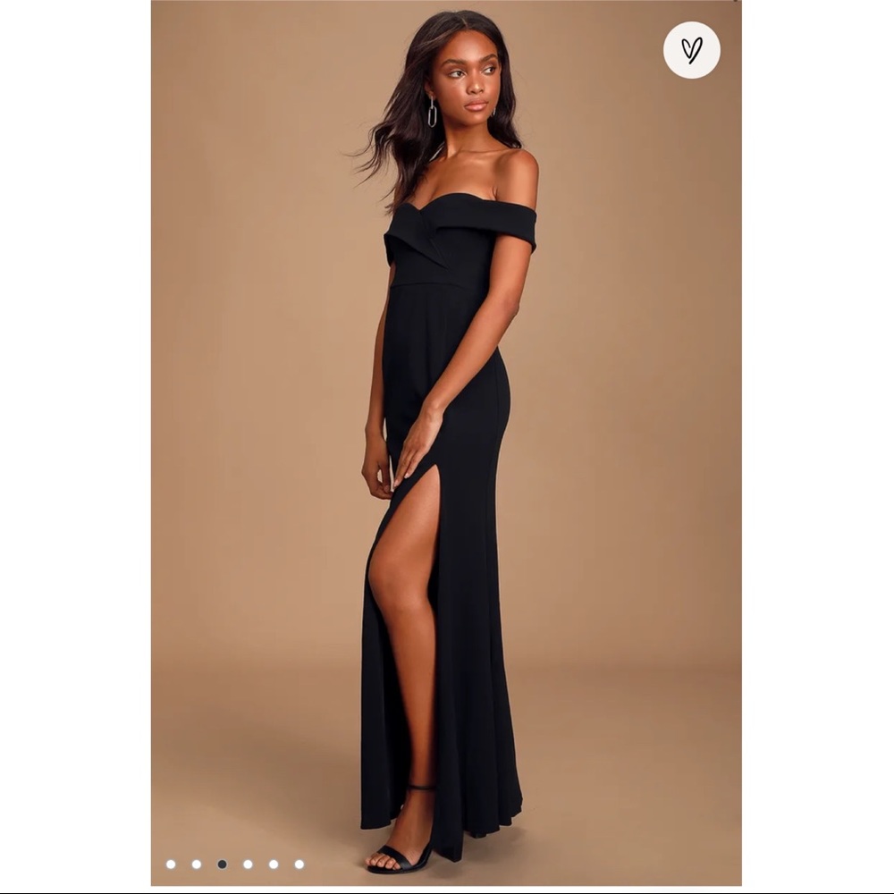 *NWT* Off the shoulder black maxi dress from Lulu’s